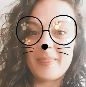 Meet your Posher, Robyn